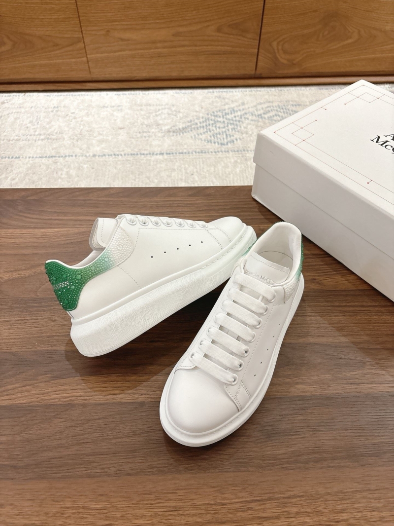 a1exa*der Mcqv*en sneakers